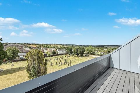 3 bedroom townhouse for sale, Turnbull Close, Canada Heights, SN7