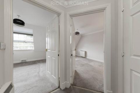undefined, London Road, Camberley GU15