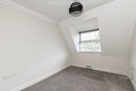 undefined, London Road, Camberley GU15