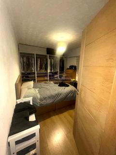 undefined, Greenford UB6