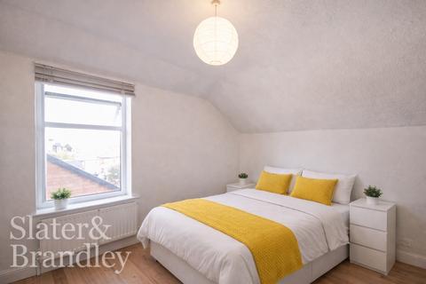 6 bedroom semi-detached house to rent, South Road, West Bridgford, Nottingham, Nottinghamshire, NG2