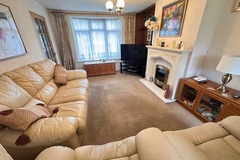 undefined, Candale Close, Dunstable LU6