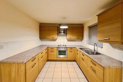 2 bedroom apartment to rent, Burnleys Mill Road, Cleckheaton BD19