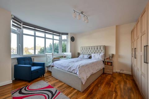 undefined, Malden Way, New Malden, KT3