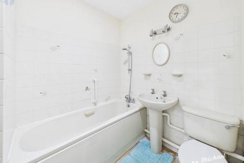 undefined, William Hill Drive, Bierton, Aylesbury, Buckinghamshire