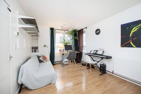 1 bedroom flat for sale, Hoxton Street, Hoxton, London, N1