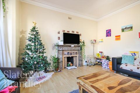 6 bedroom semi-detached house to rent, Patrick Road, West Bridgford, Nottingham, Nottinghamshire, NG2
