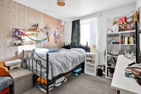 undefined, Naseby, Bracknell, Berkshire, RG12