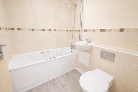 2 bedroom flat for sale, Liana Gardens, Bilston, Wolverhampton, West Midlands, WV2