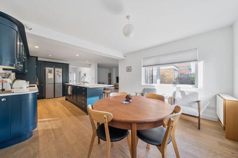 4 bedroom detached house for sale, Rosemount Drive, Bromley, BR1