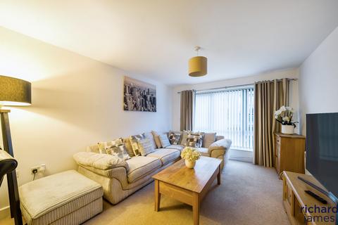 undefined, Swindon SN2