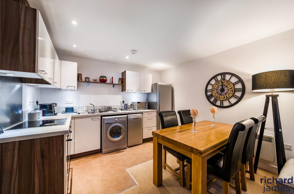 2a84dd3ace7045948dac7159fe6e8fe8