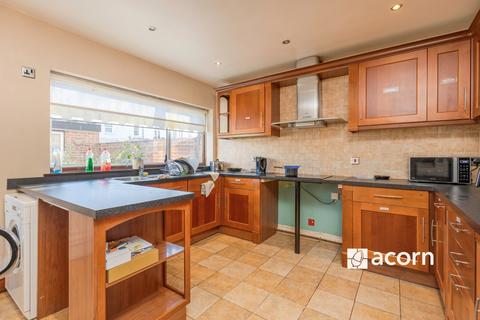 undefined, Chestnut Close Gravesend DA11