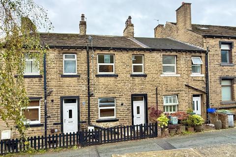 2 bedroom terraced house to rent, Longwood Gate, Huddersfield, West Yorkshire, HD3