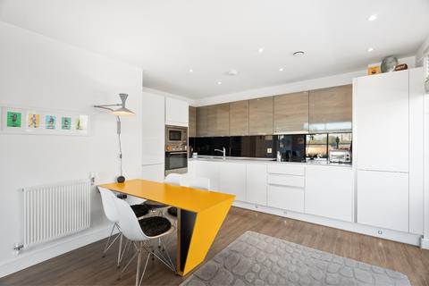 2 bedroom apartment for sale, 3 Essex Wharf, Hackney E5