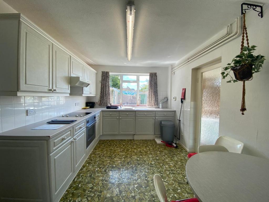 Kitchen.jpeg