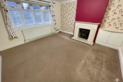 4 bedroom semi-detached house for sale, Maulden Close, Luton, Bedfordshire, LU2 9HW