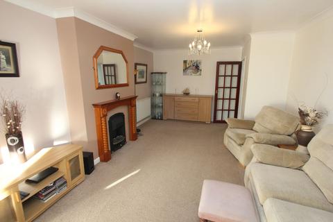 3 bedroom semi-detached bungalow for sale, Fairfield Rise, Llantwit Major, CF61