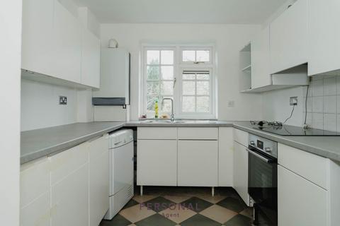 undefined, Downs Lodge Court, Epsom