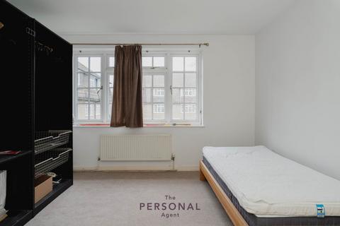 undefined, Downs Lodge Court, Epsom