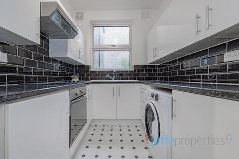 2 bedroom duplex to rent, Glengall Road, London, NW6