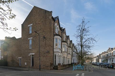 2 bedroom duplex to rent, Glengall Road, London, NW6