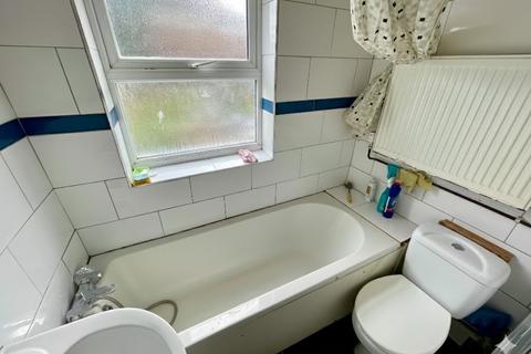 undefined, Althorp Road, Luton, Bedfordshire, LU3 1JY