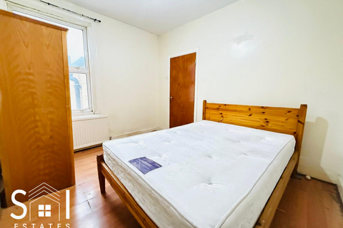 undefined, Townsend Road, Southall, UB1 1HB