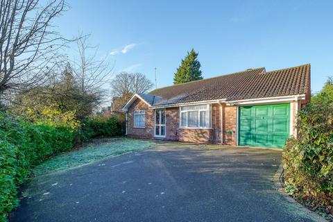2 bedroom detached bungalow for sale, Newport Close, Redditch, B97