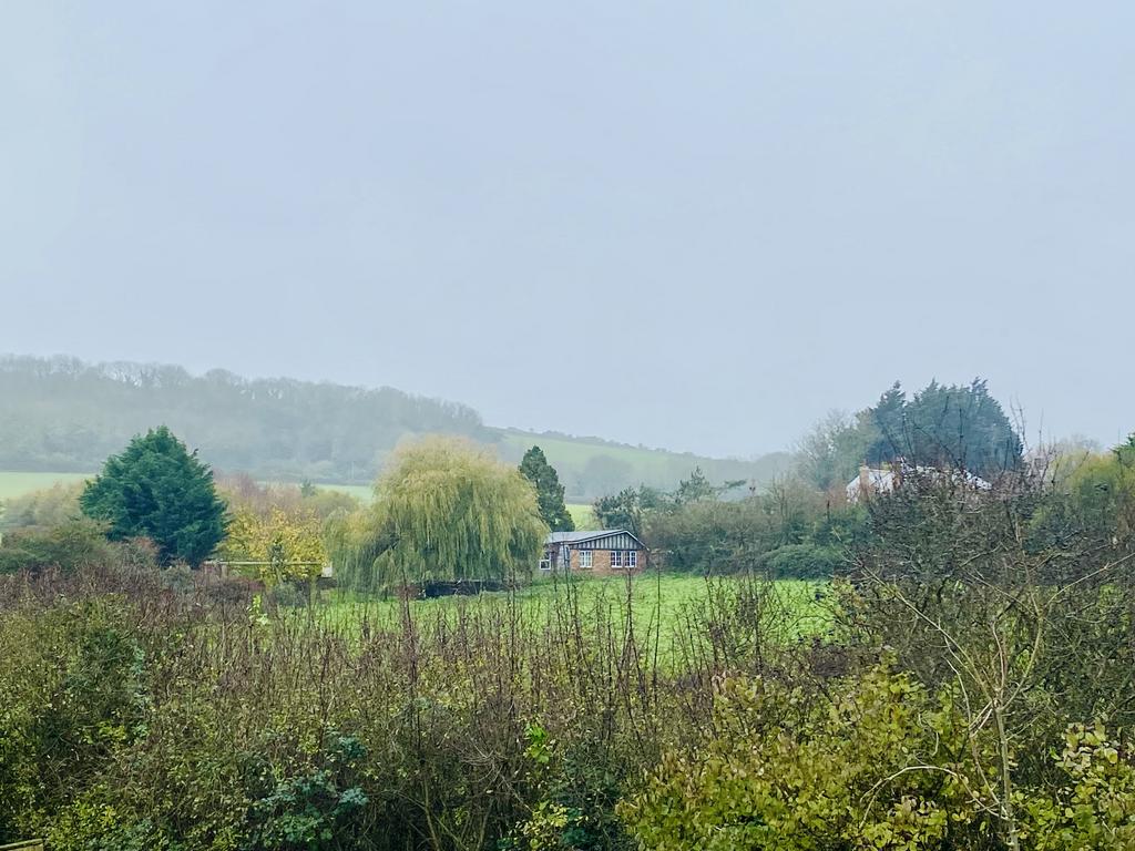 Views alvington