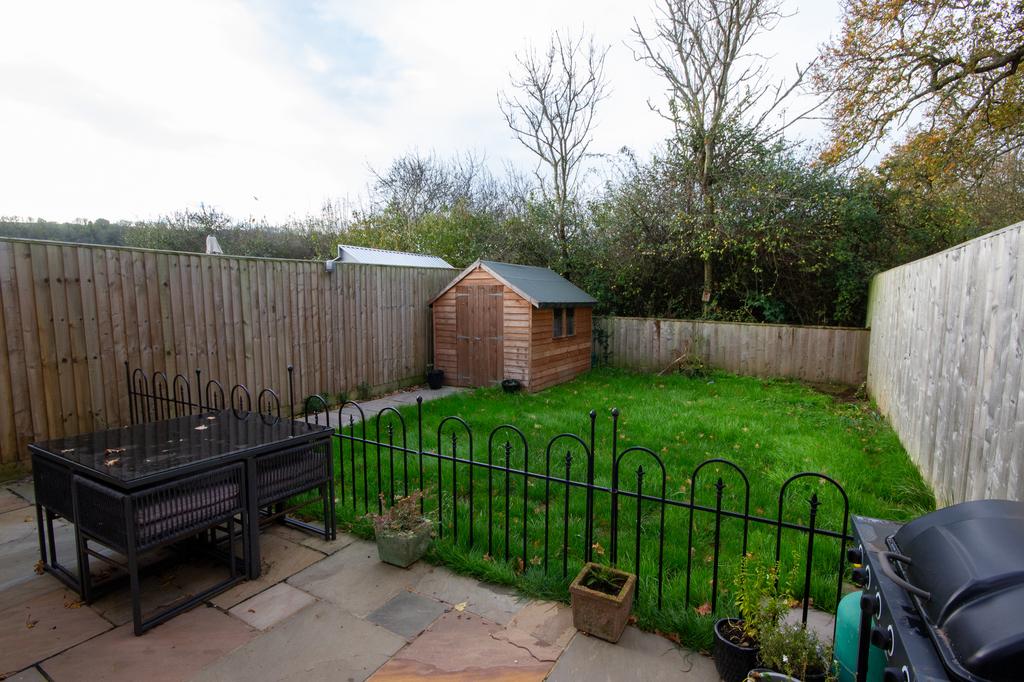 Alvington-04