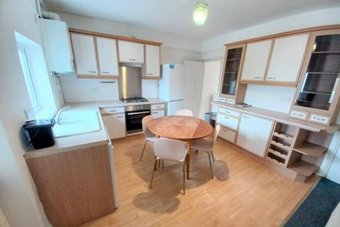undefined, West Avenue, Somerset BA2