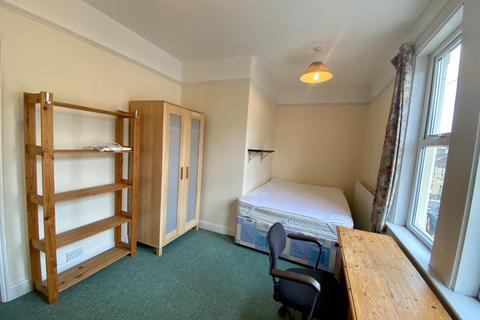 undefined, West Avenue, Somerset BA2