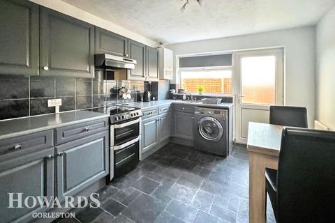 2 bedroom terraced house for sale, Fredrick Road, Gorleston