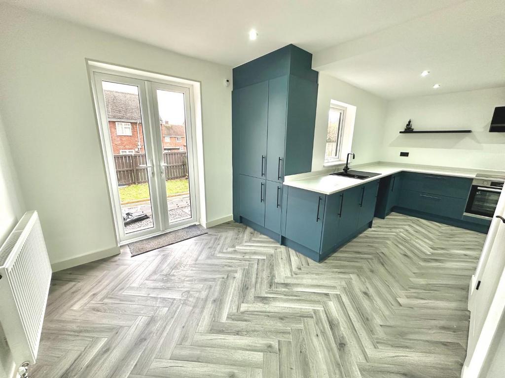 Kitchen/Breakfast Room