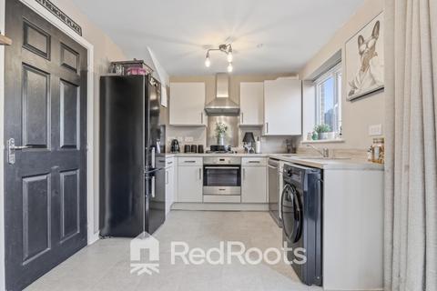 3 bedroom semi-detached house for sale, Doncaster, South Yorkshire DN5