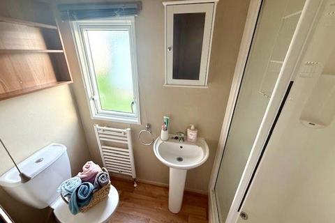 3 bedroom park home for sale, Dovercourt Holiday Park