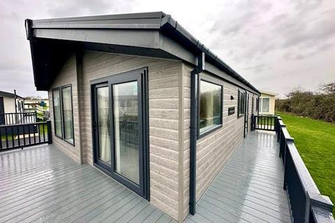 2 bedroom park home for sale, Dovercourt Holiday Park