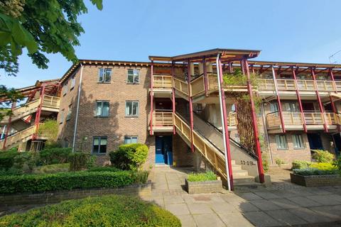 Queensway, Cambridge, CB2