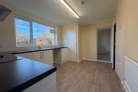 3 bedroom semi-detached house to rent, Parsons Close, Arborfield, Reading, RG2