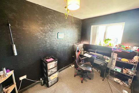3 bedroom semi-detached house for sale, Birtley Avenue, Sunderland SR5