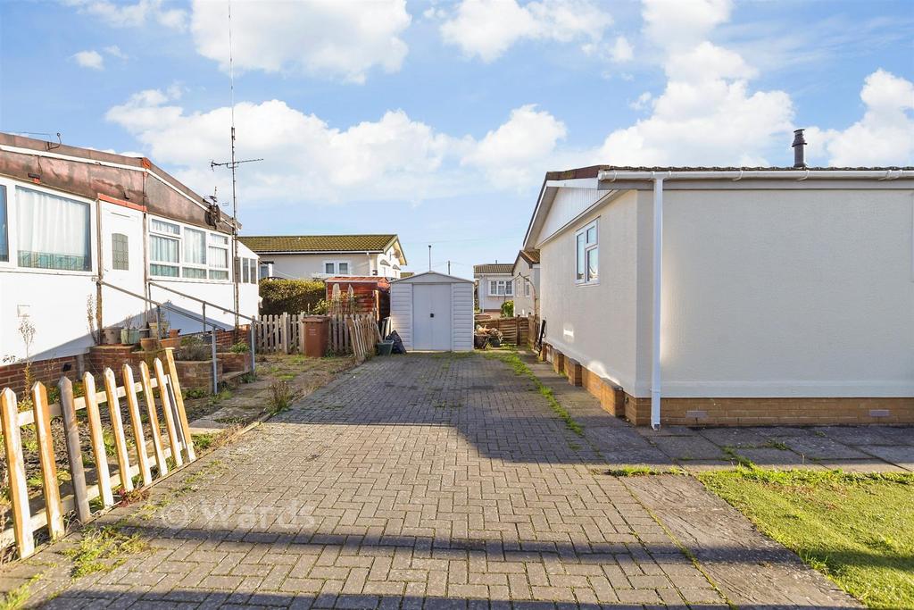 Driveway/Parking