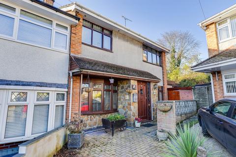 undefined, Chapel Close, Dinas Powys, The Vale Of Glamorgan. CF64 4LE