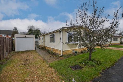 2 bedroom retirement property for sale, Bearwood Park, Winnersh RG41