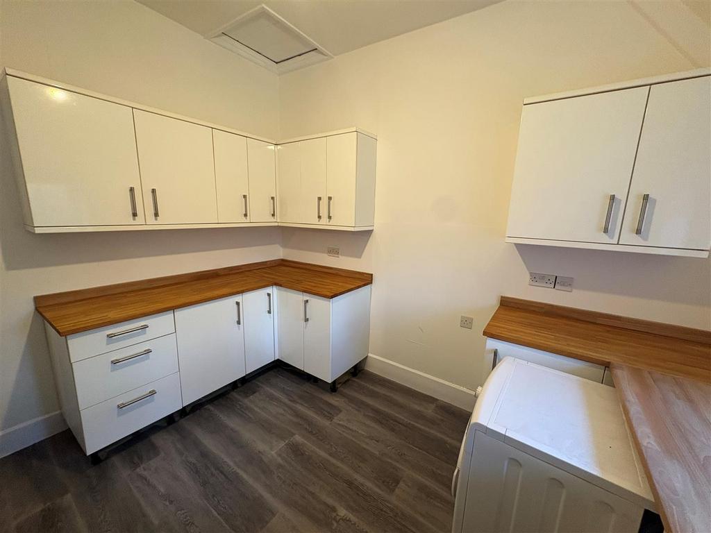 Kitchen culve r3.jpg
