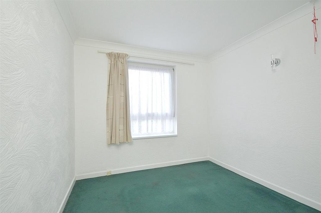 Resized Bed2a.jpg