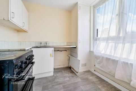 3 bedroom flat for sale, Newington Green, London, N1