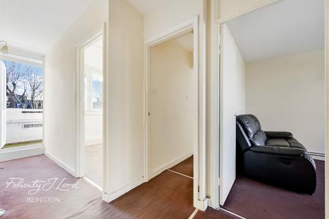 3 bedroom flat for sale, Newington Green, London, N1