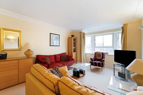 2 bedroom flat for sale, Regent Court 29a Wrights Lane Kensington London