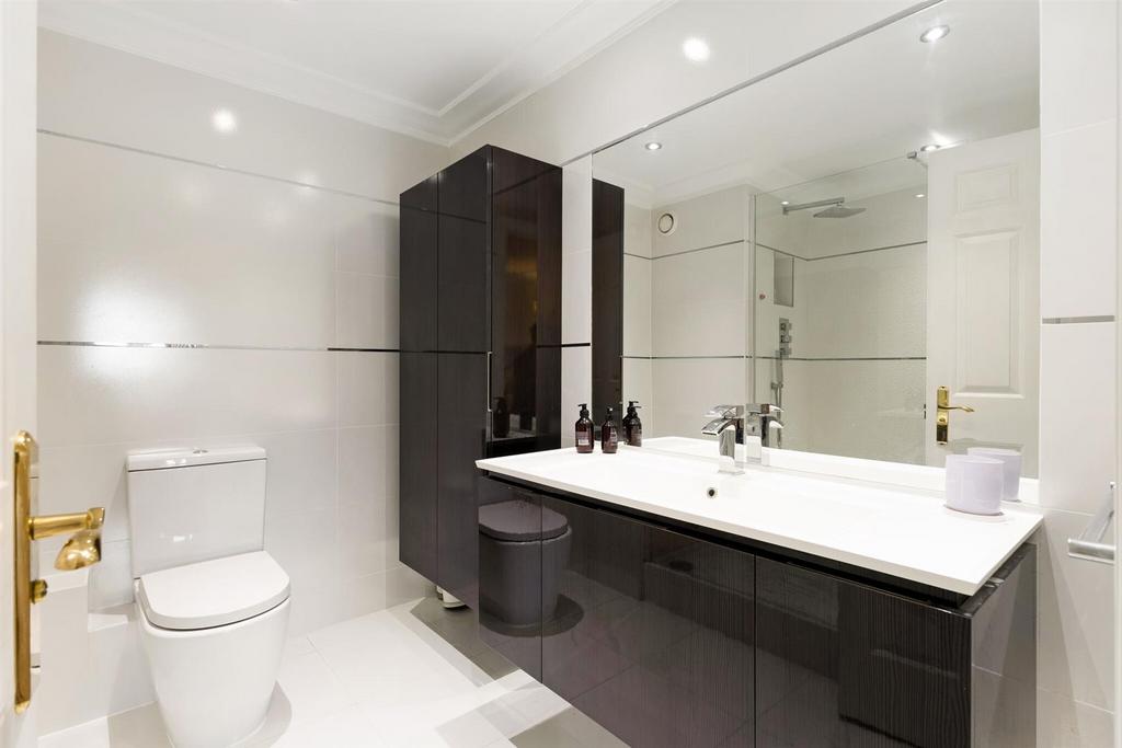 98934 Flat 609 Regent Court 29 A Wrights Lane (26) 